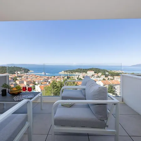 Mari Deluxe * Makarska