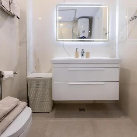 Apartment Mari Deluxe Makarska