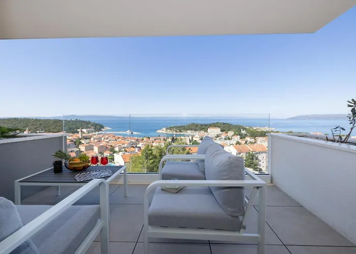 Mari Deluxe * Makarska